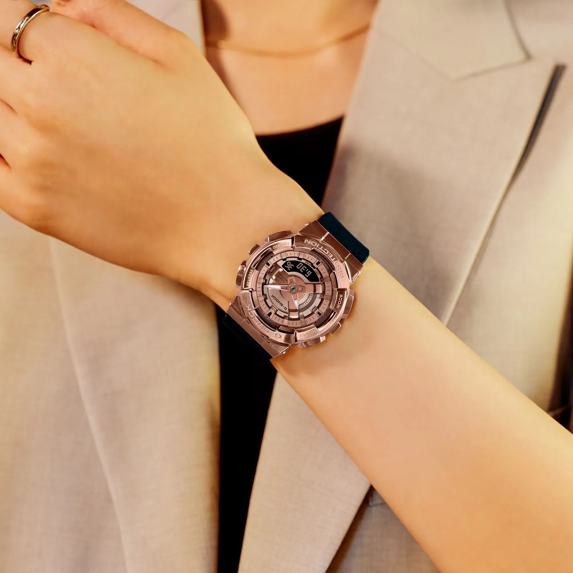 Casio G-SHOCK Women's GM-S110PG-1A - Image 5