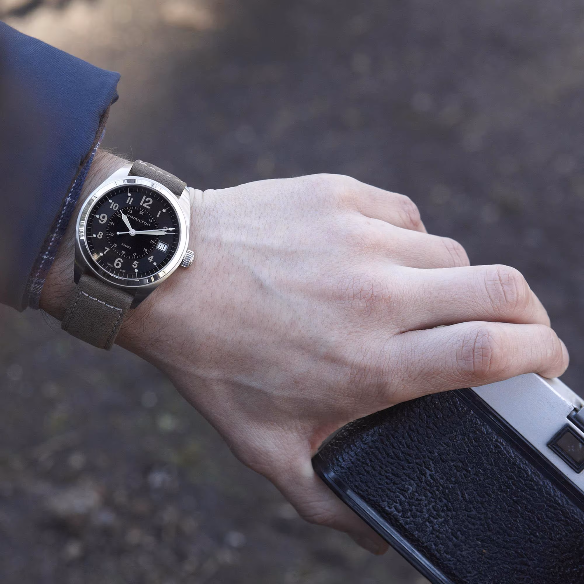 Hamilton Khaki Field Quartz (H68551833) - Image 4
