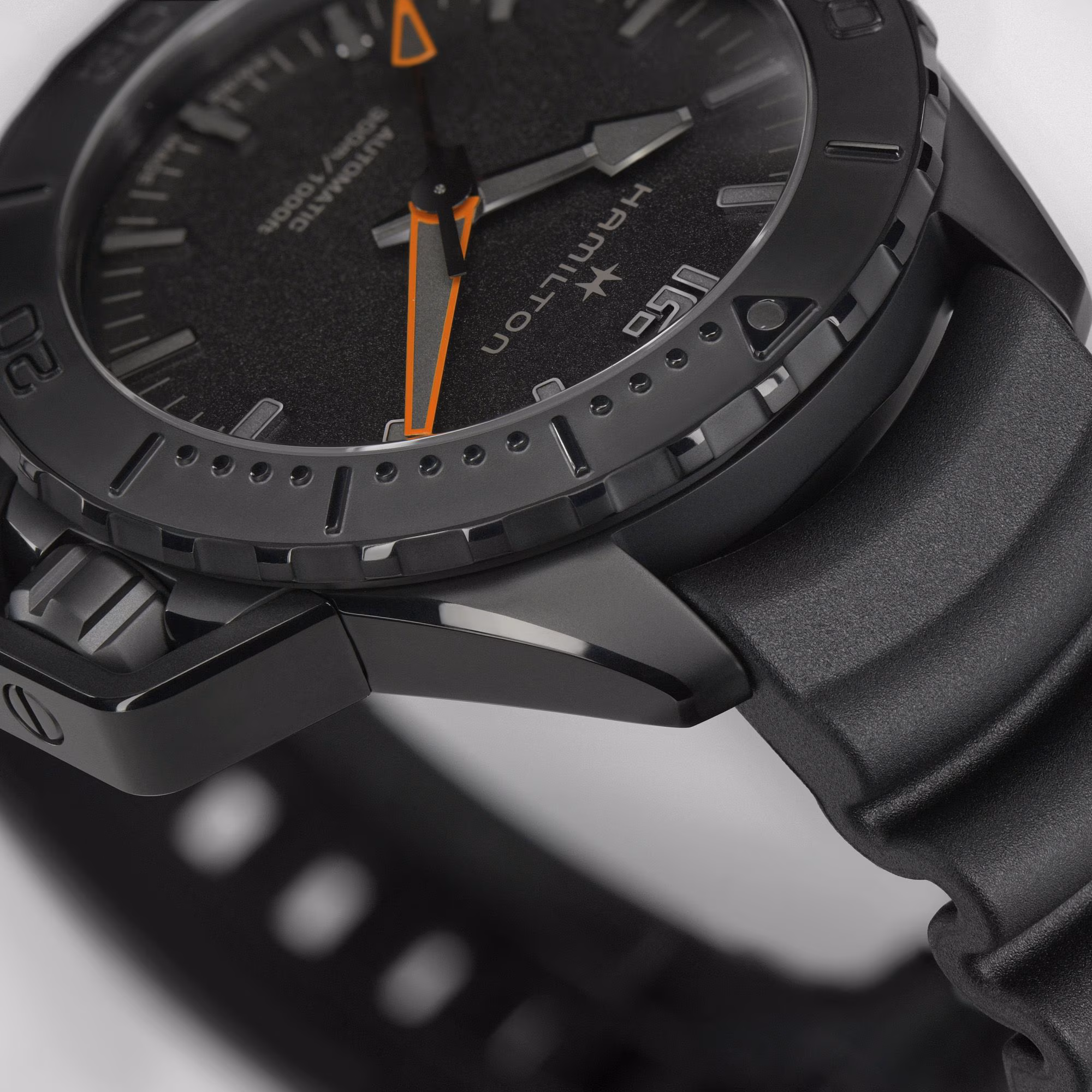 Hamilton Khaki Navy Frogman Auto (H77845330) - Image 5