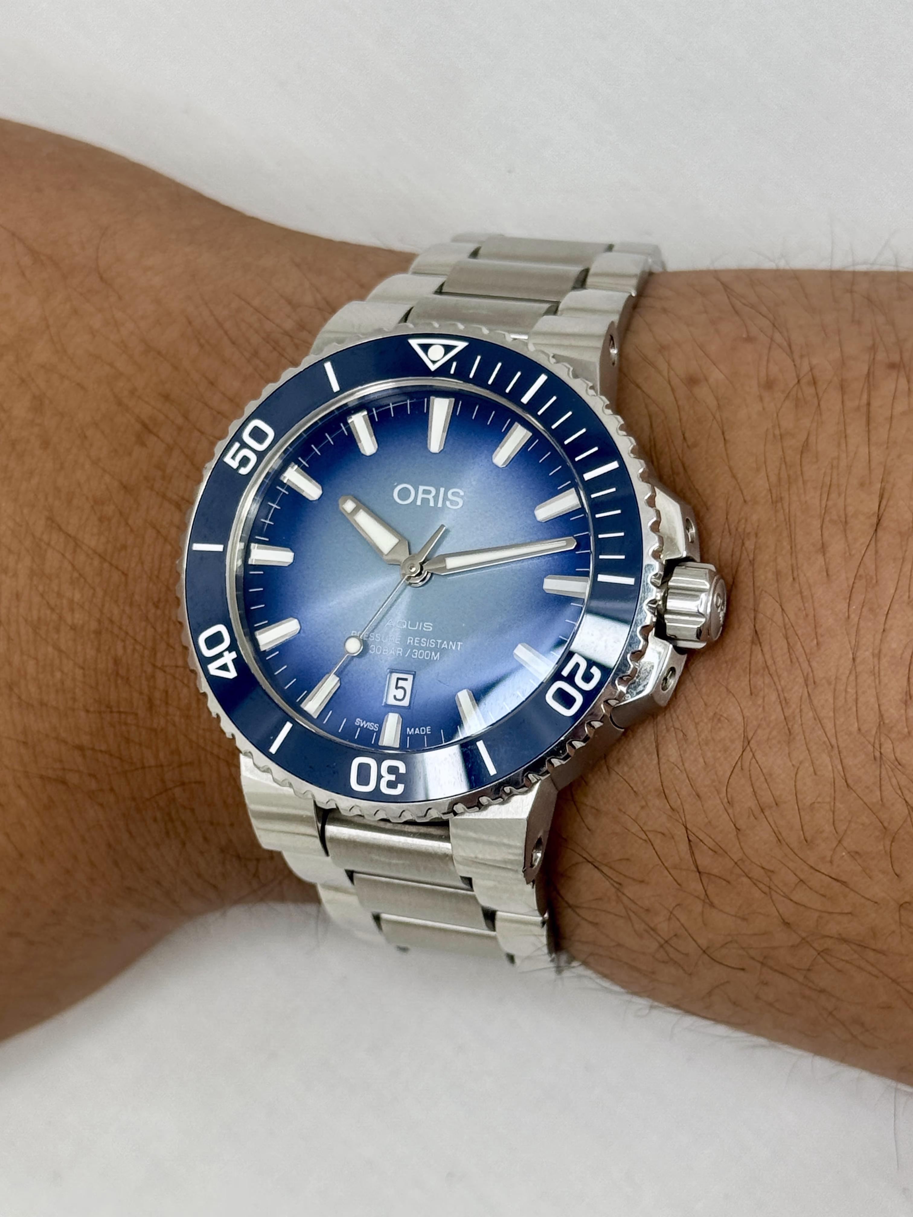 Oris Aquis Date - Lake Baikal Limited Edition (01 733 7730 4175-Set) - Image 8