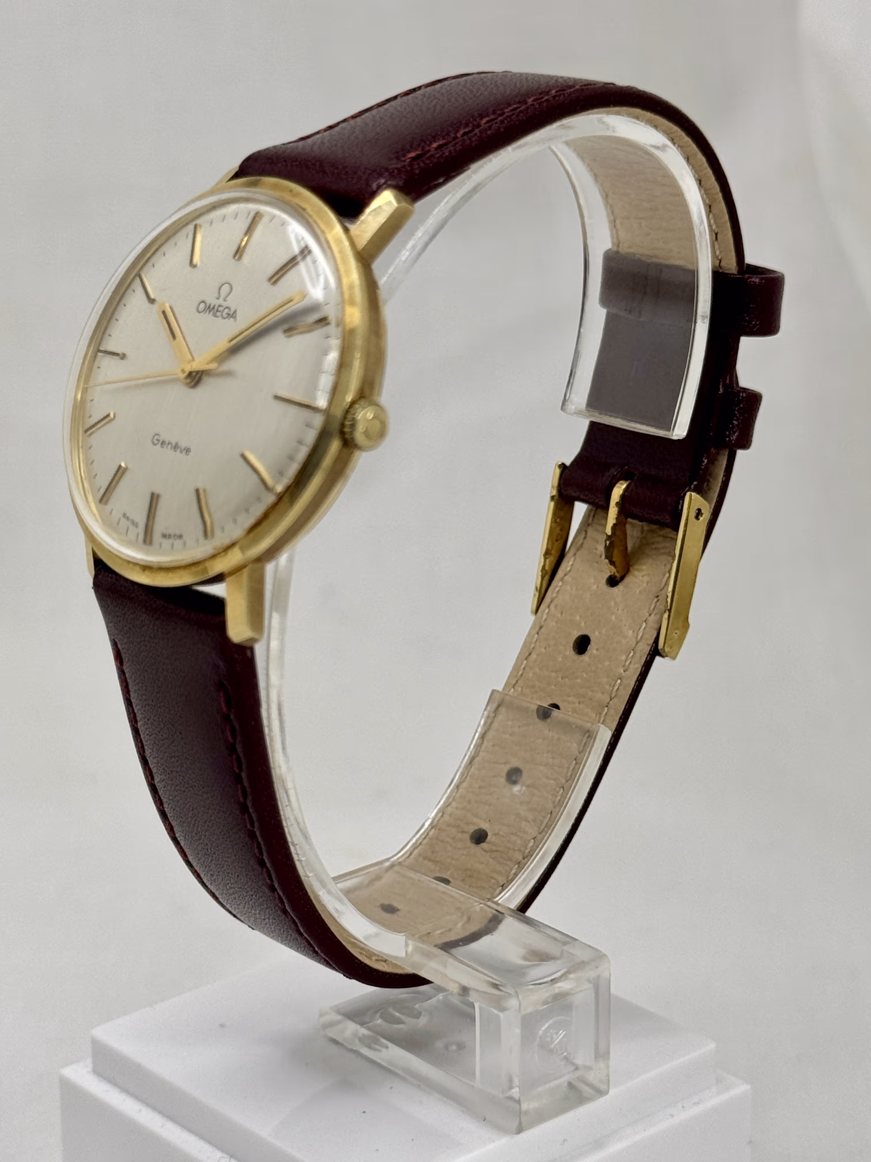 Omega Genève (135.0070) - Image 2