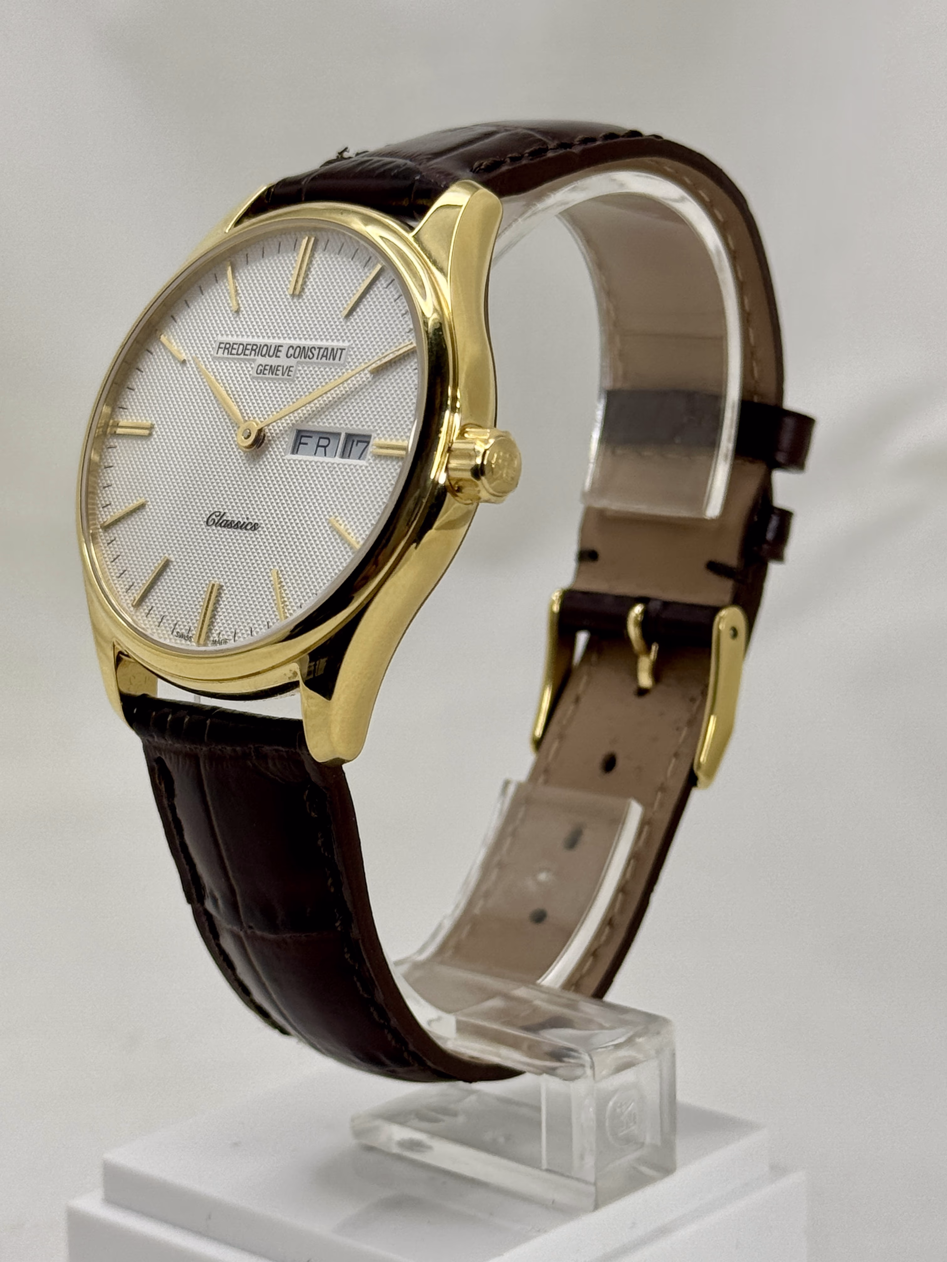 Frederique Constant Classics Quartz (FC-225ST5B5) - Image 2