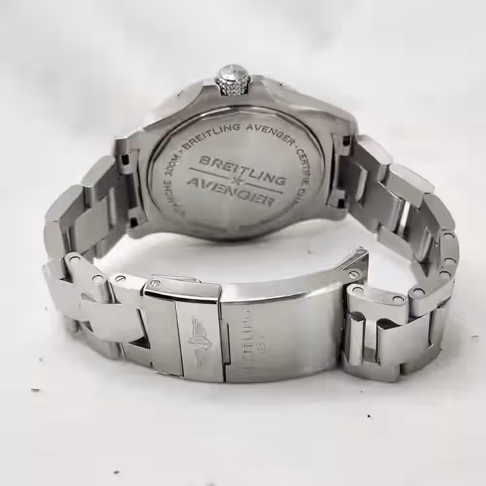 Breitling Avenger Automatic GMT 45 (A32395) - Image 10