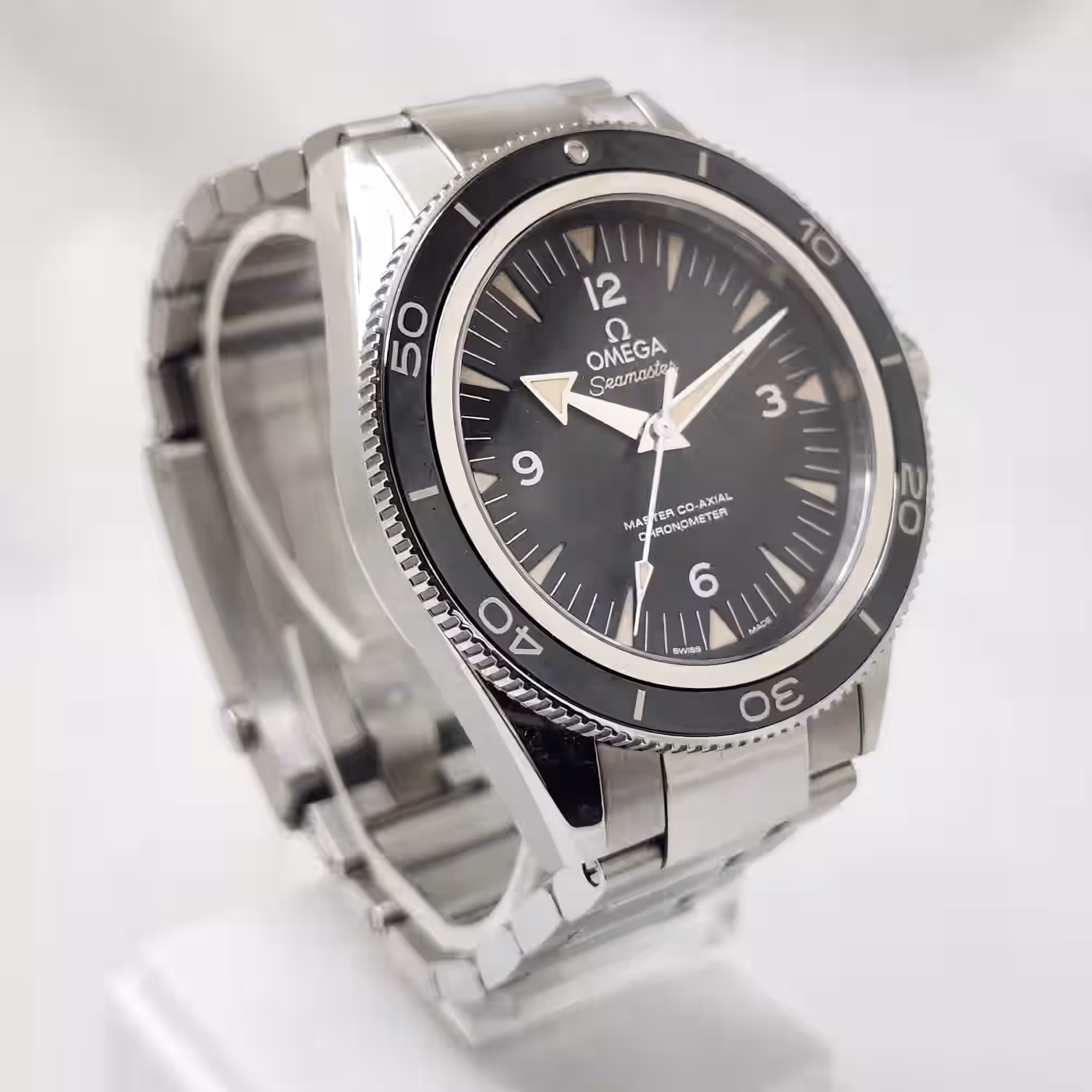 Omega Seamaster 300 (ref.
233.30.41.21.01.001) - Image 10