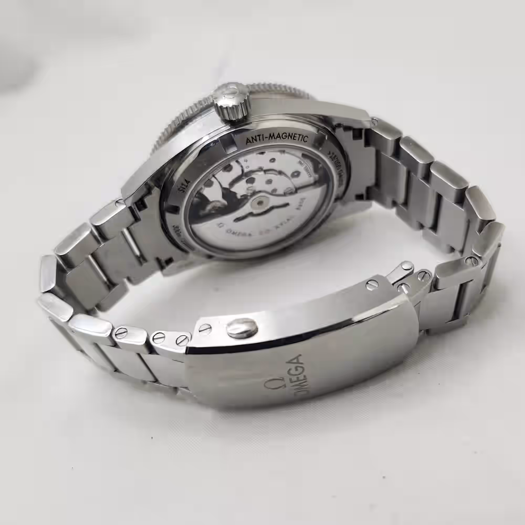 Omega Seamaster 300 (ref.
233.30.41.21.01.001) - Image 6