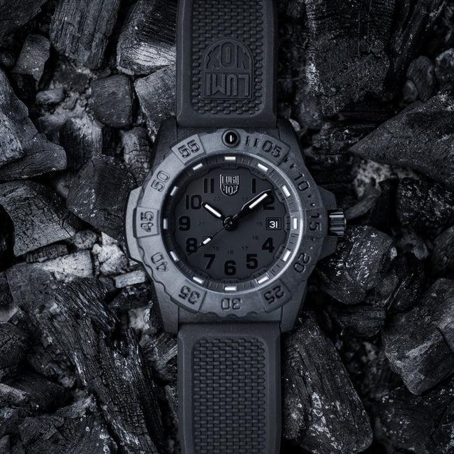 Luminox Navy SEAL Black 45mm (3501.BO.F) - Image 6